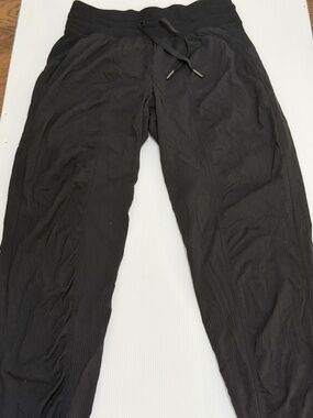 Lululemon Dance Studio Black Ruched Athletic Pants Unlined Women's Size 4